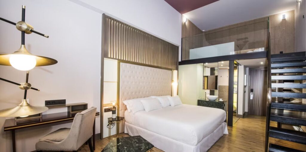 Diseño y personalización de interiores para hoteles.
